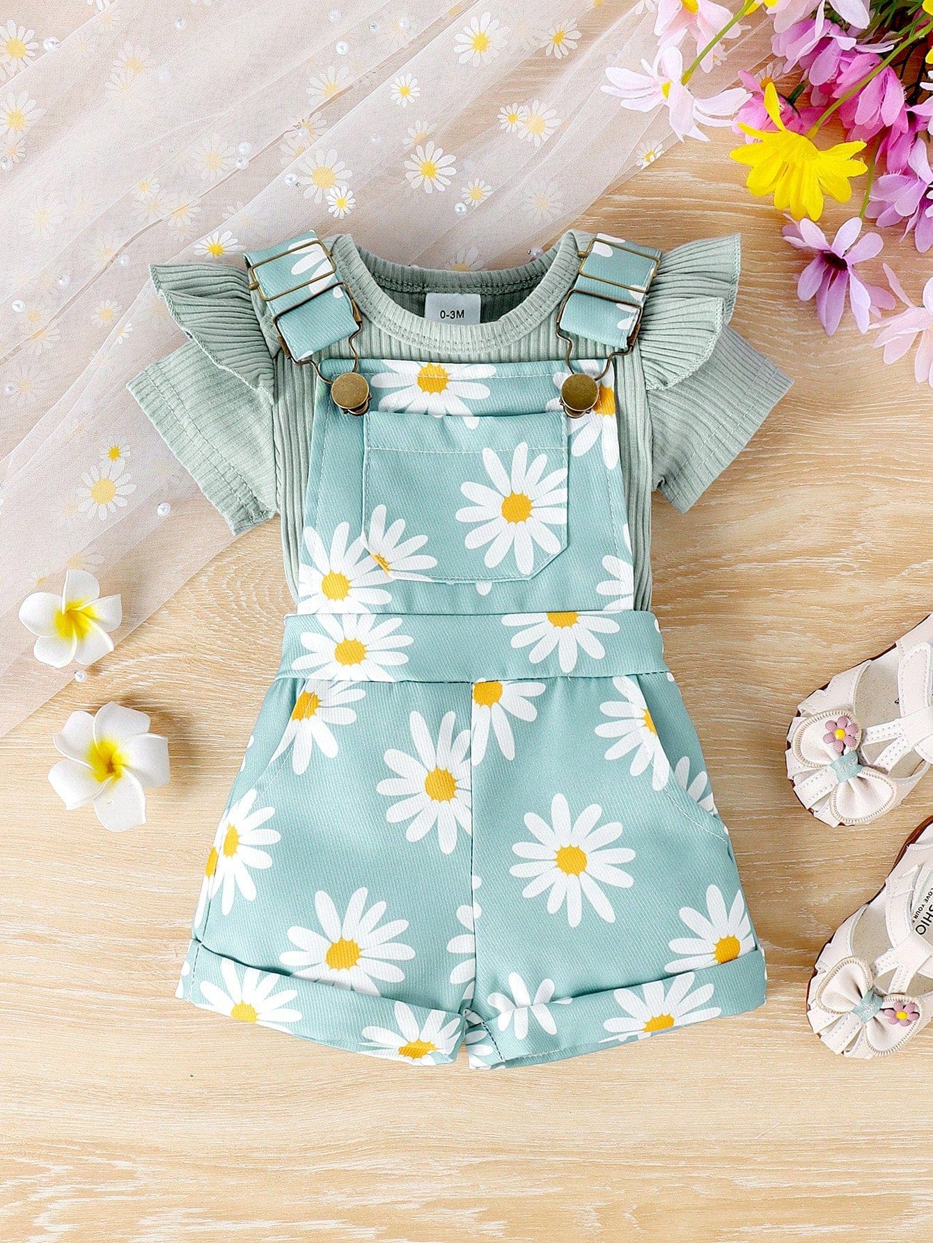 Adorable St. Patrick's Day Outfit for Baby Girls - Cute Romper & Bib Pants Set