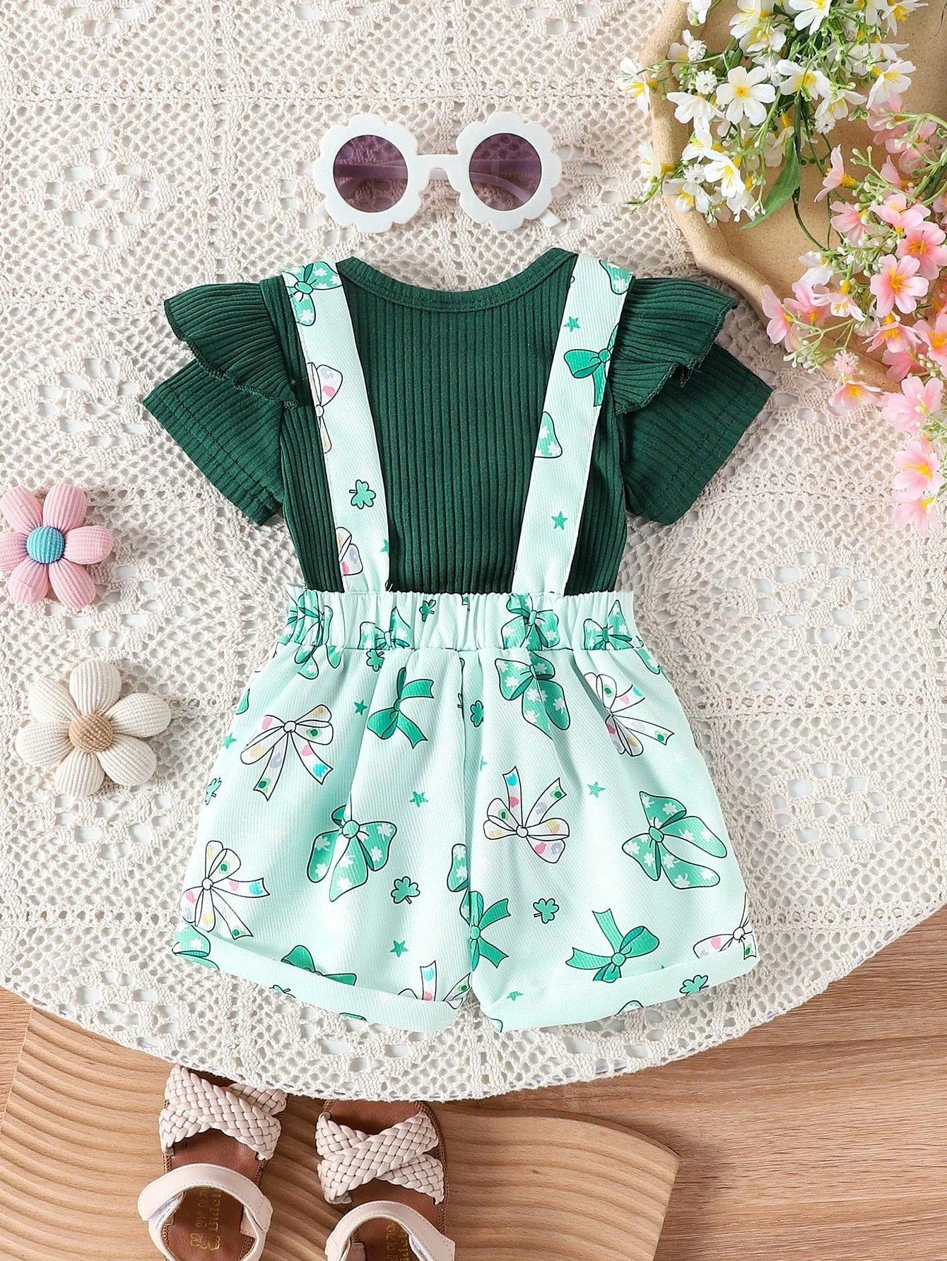 Adorable St. Patrick's Day Outfit for Baby Girls - Cute Romper & Bib Pants Set