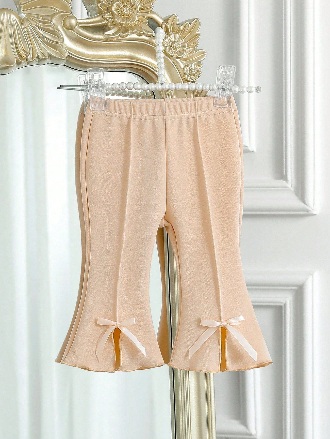 Chic St. Patrick's Day Outfit: Baby Girls' 3D Bow Slit Pants