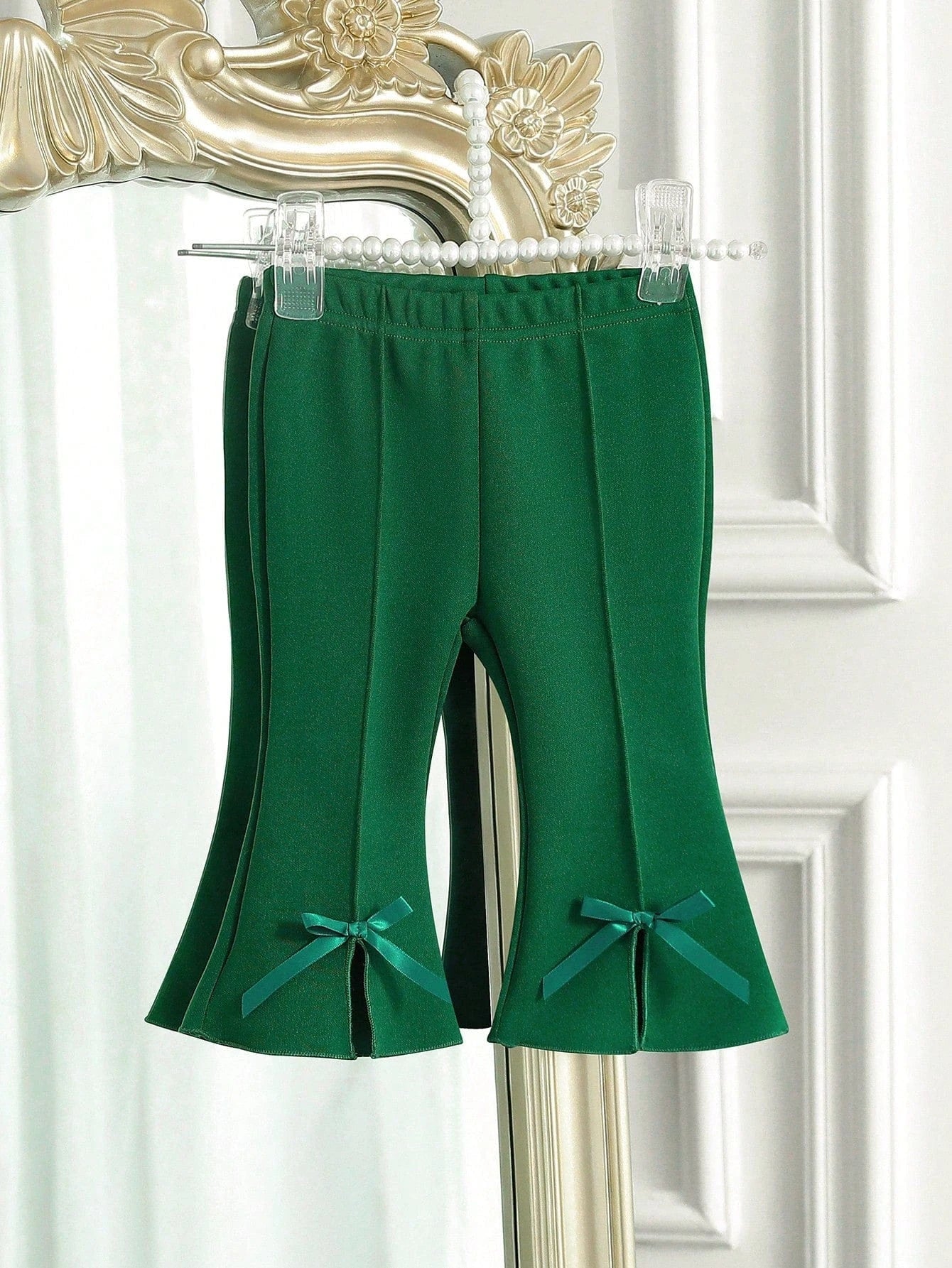 Chic St. Patrick's Day Outfit: Baby Girls' 3D Bow Slit Pants