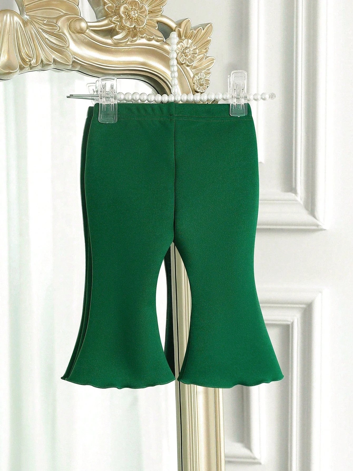 Chic St. Patrick's Day Outfit: Baby Girls' 3D Bow Slit Pants