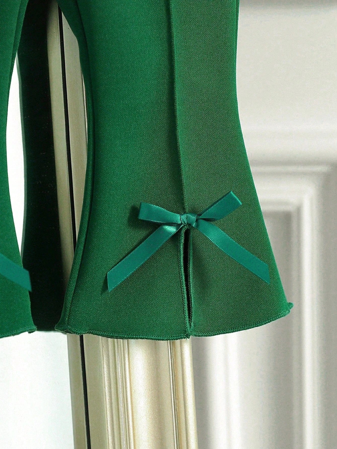 Chic St. Patrick's Day Outfit: Baby Girls' 3D Bow Slit Pants