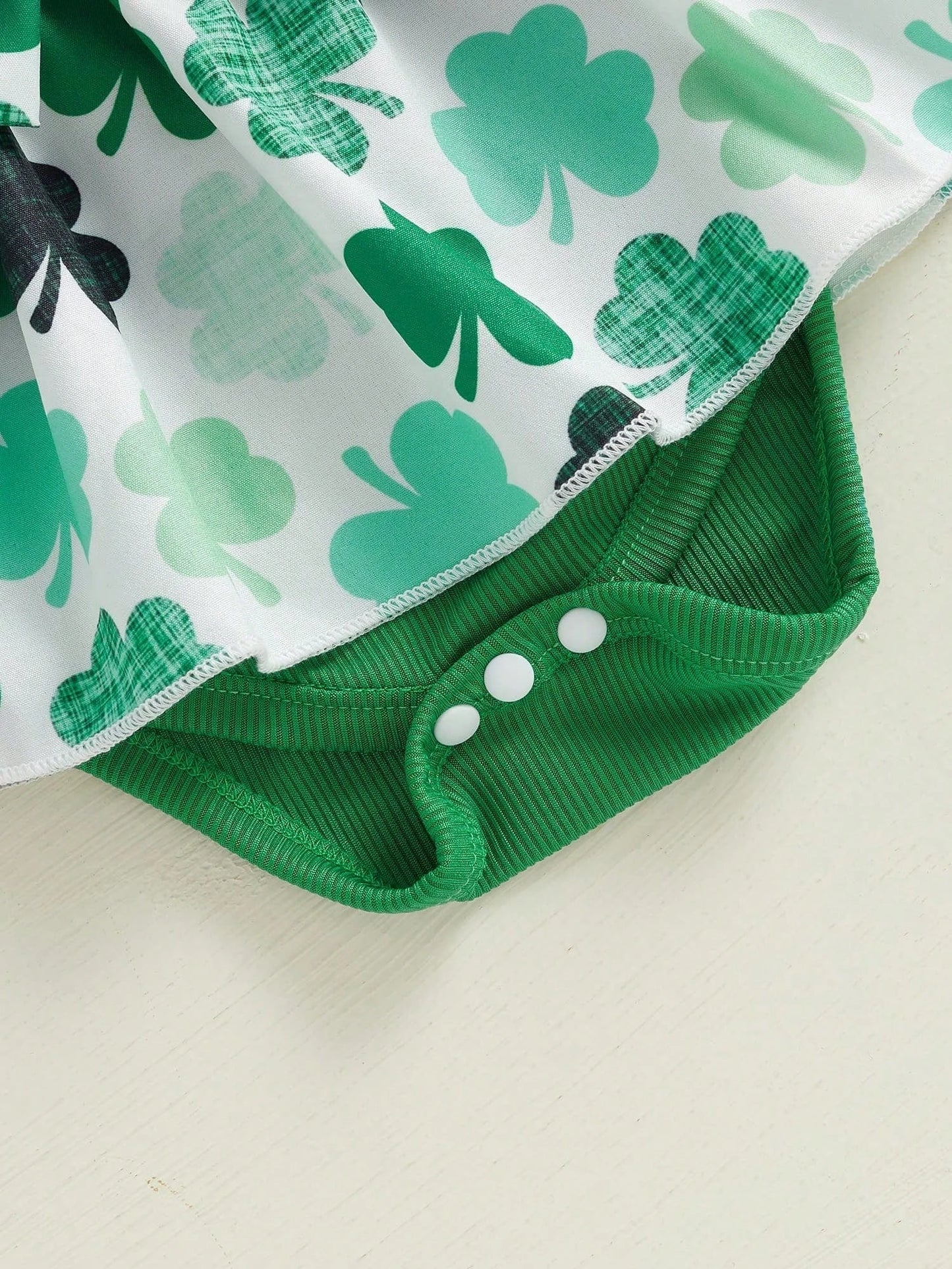 Charming St. Patrick's Day Outfit: Long Puff Sleeve Romper Dress with Headband for Newborns