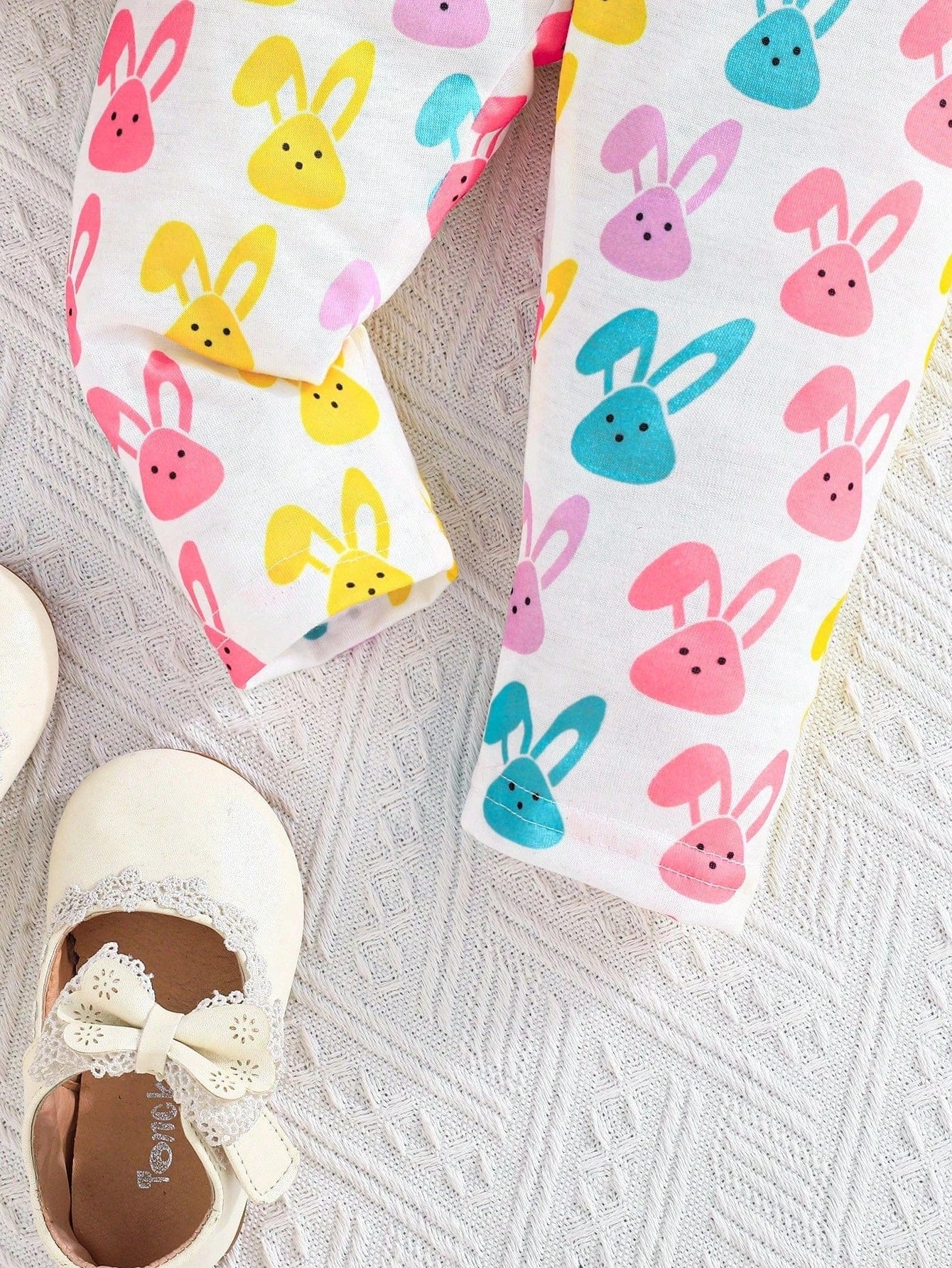 Adorable Baby Easter Outfit: Cute Rabbit Print Set