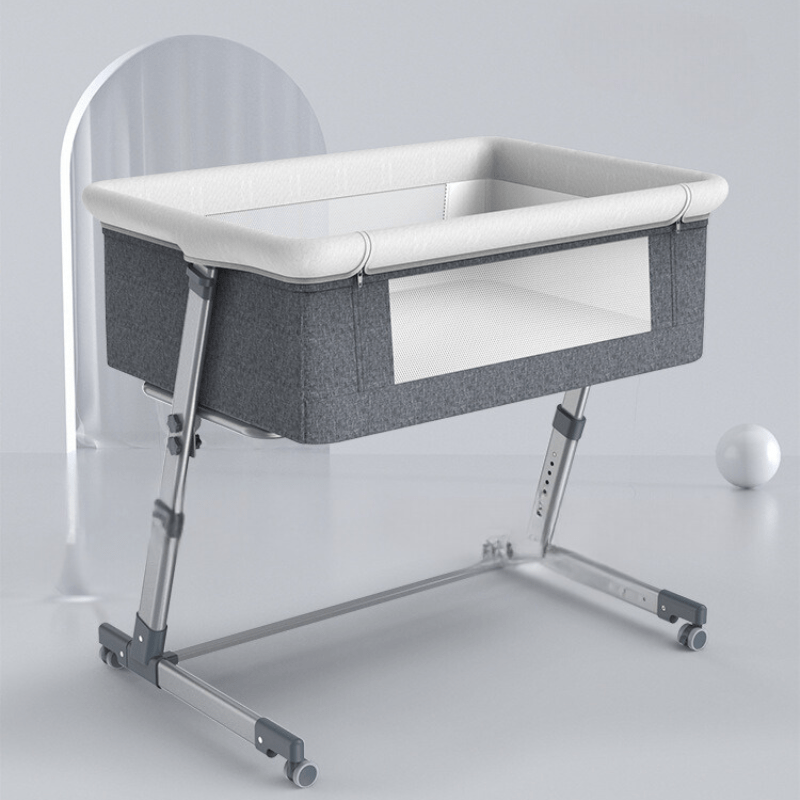 Portable Baby Bassinet with Adjustable Height