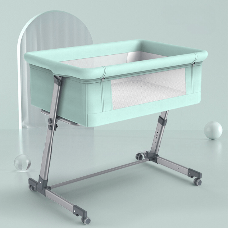 Portable Baby Bassinet with Adjustable Height