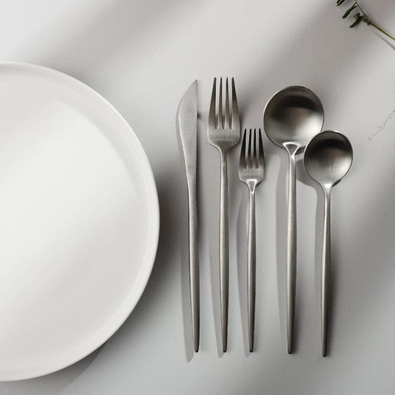 Elegant Minimalist 20-Piece Stainless Steel Cutlery Set