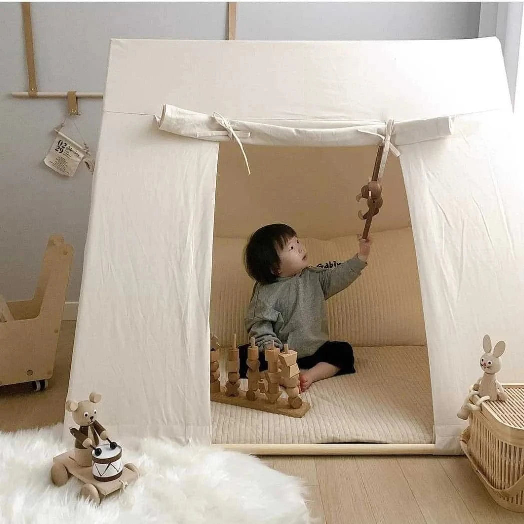 Kids Play Tents: Indoor Castle Adventure Tent