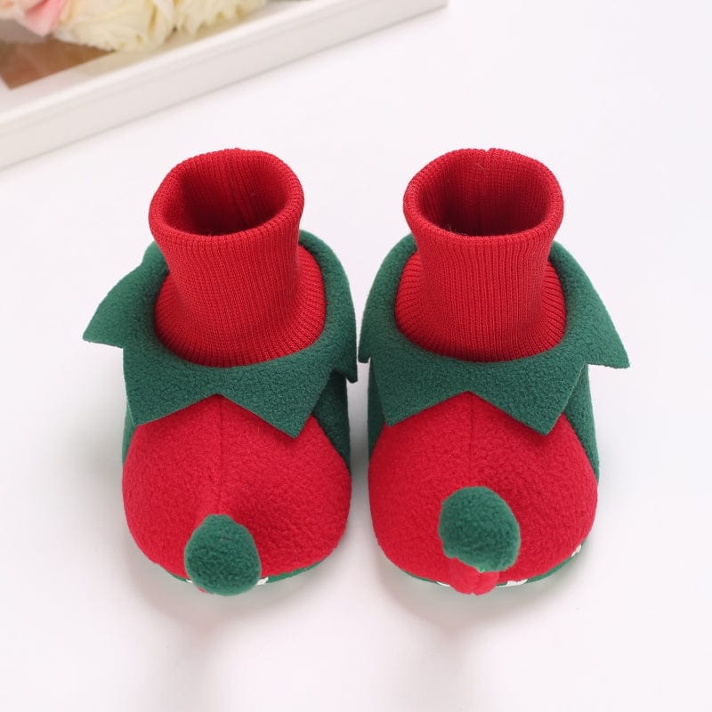 SNOWFLAKE CUDDLES – Cozy Christmas Slippers for Kids