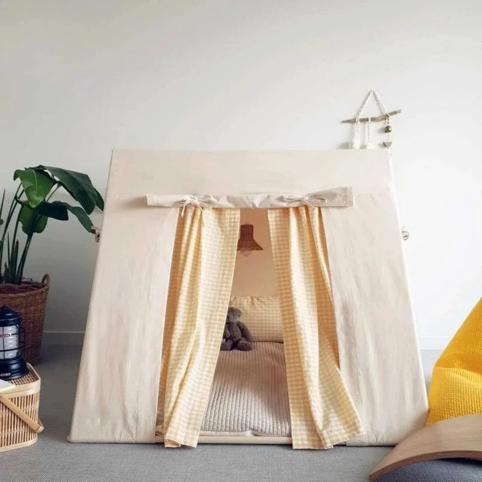 Kids Play Tents: Indoor Castle Adventure Tent