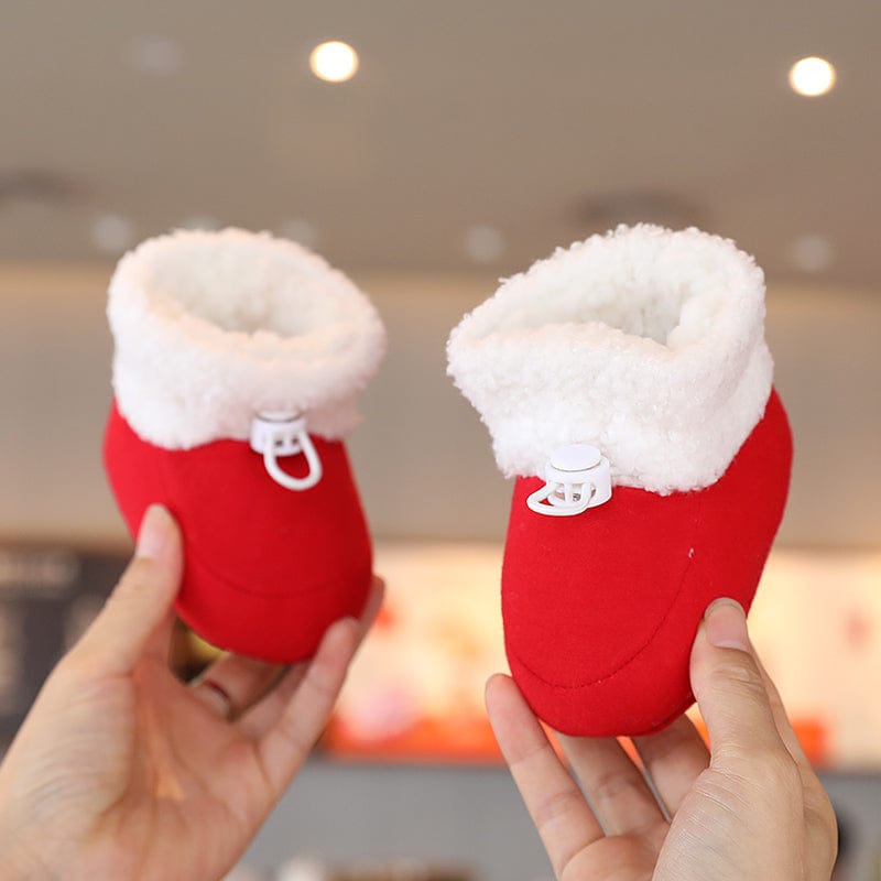 SNOWFLAKE CUDDLES – Cozy Christmas Slippers for Kids