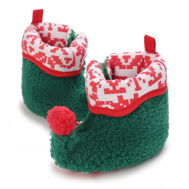 SNOWFLAKE CUDDLES – Cozy Christmas Slippers for Kids