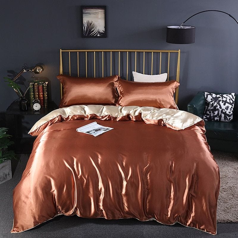 Luxurious 4-Piece Silk Bedding Set