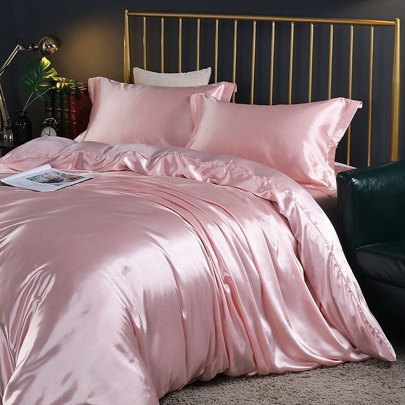Luxurious 4-Piece Silk Bedding Set