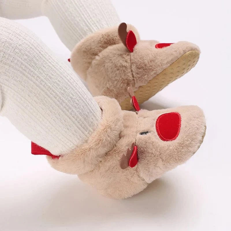 SNOWFLAKE CUDDLES – Cozy Christmas Slippers for Kids