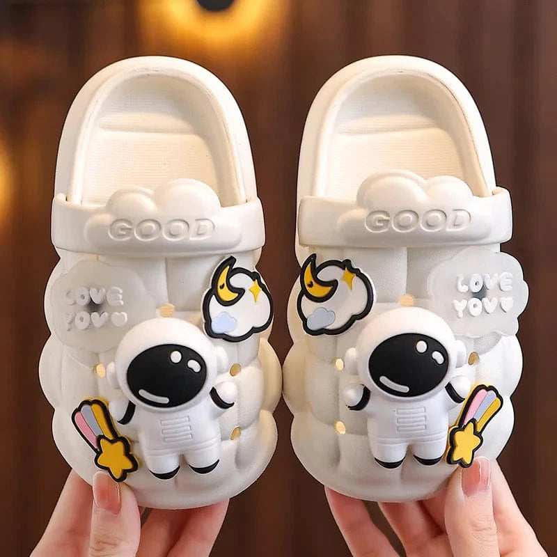ASTROSTEP – Fun Lightweight Kids Slippers