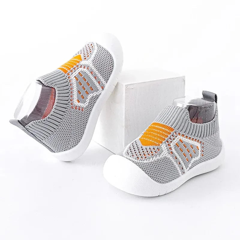 TINY STEPS™ – Anti-Slip Baby Walking Shoes