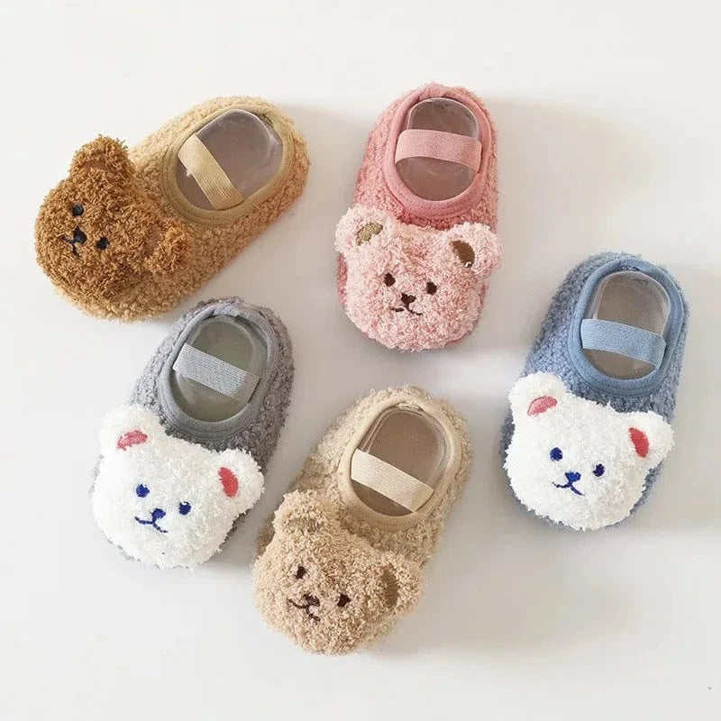 CUDDLEPAWS – Cozy Bear Slippers for Kids