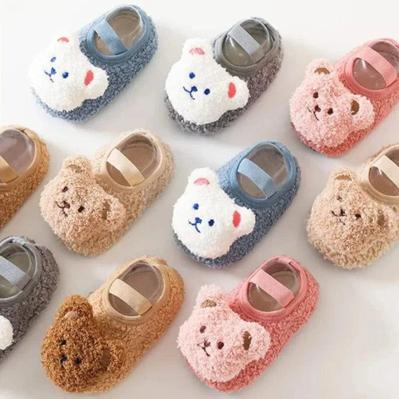 CUDDLEPAWS – Cozy Bear Slippers for Kids