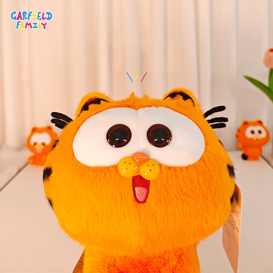 Garfield Family Plush Collection