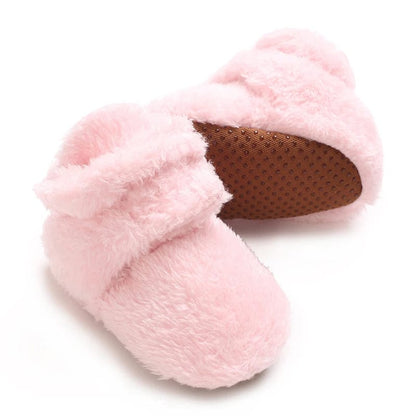 Snowy Snug Baby Booties