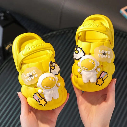 ASTROSTEP – Fun Lightweight Kids Slippers