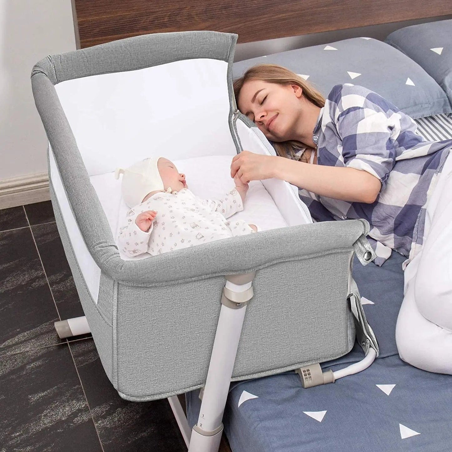 Adjustable Baby Bassinet for Co-Sleeping